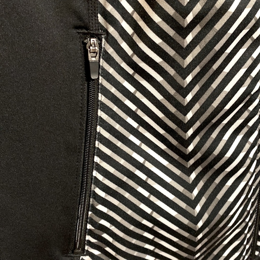 Jacket Ideology Light Weight Performance - image 2